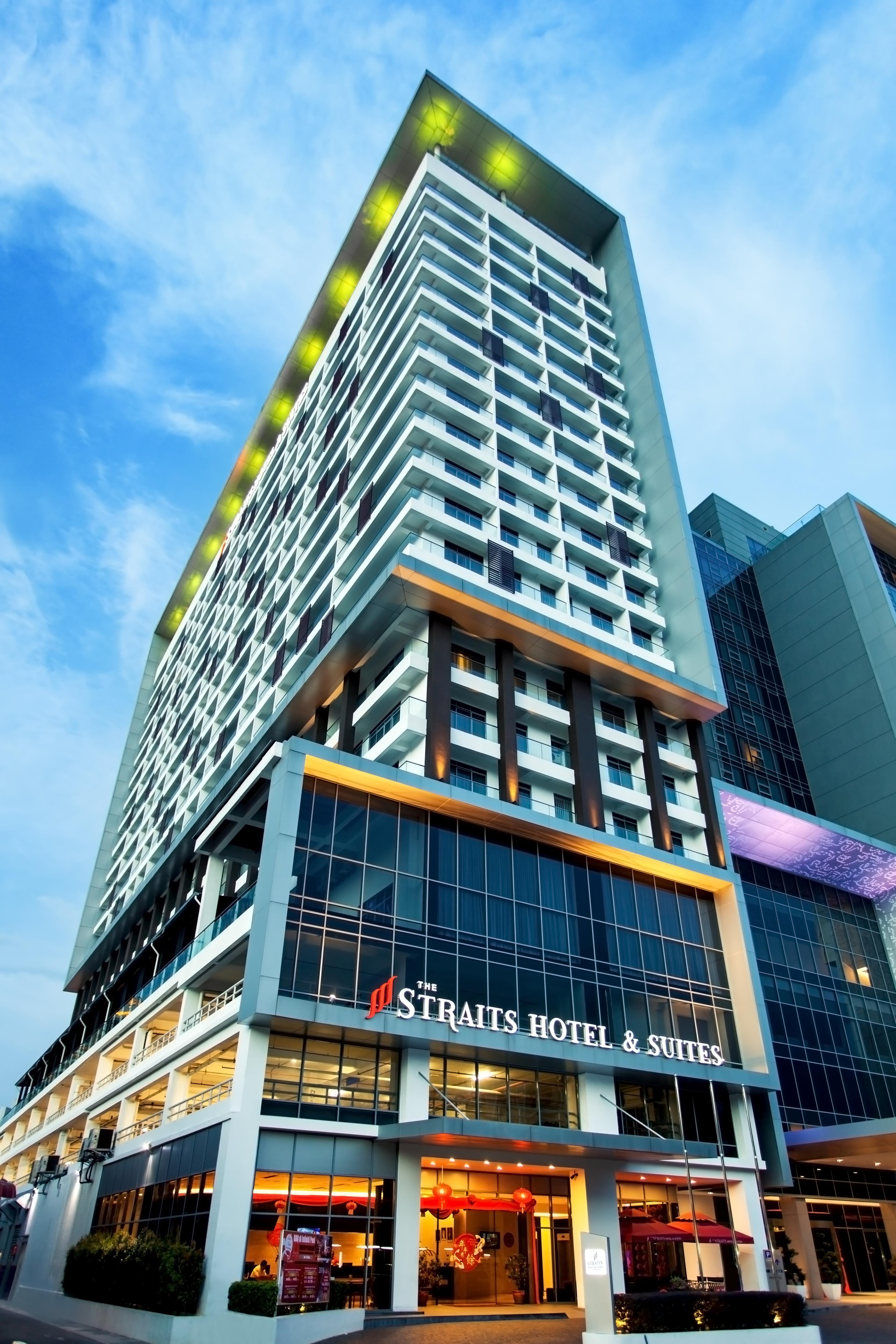 The Straits Hotel & Suites Malacca Exterior foto